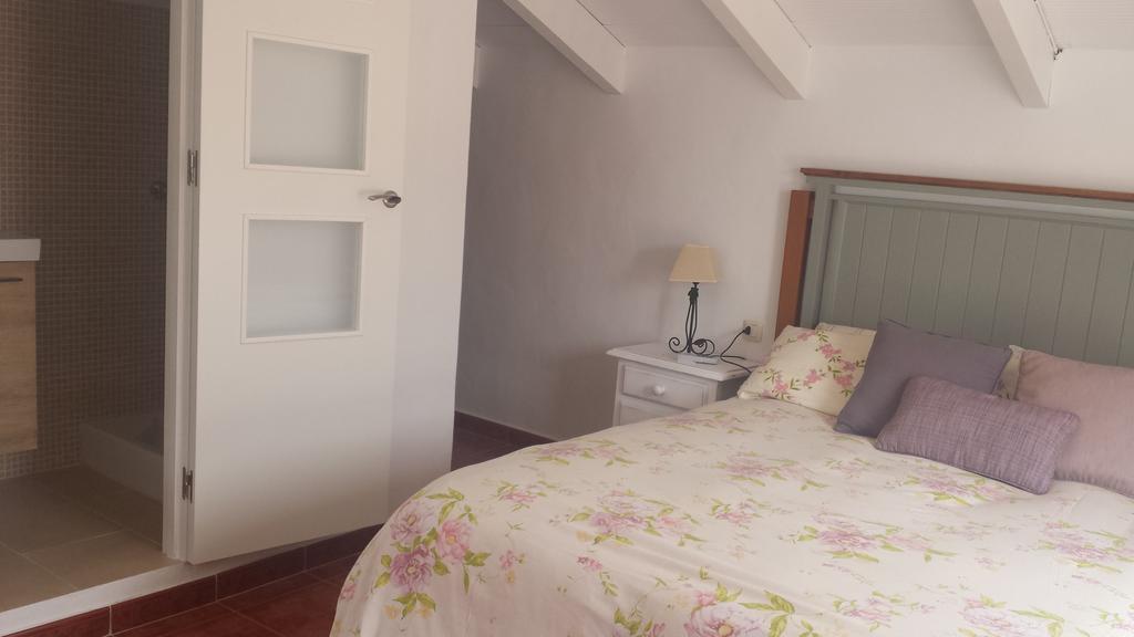 Casas Isabel Guest House Zahora Room photo